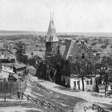 https://de.m.wikipedia.org/wiki/Datei:Мариуполь._Гамперский_спуск.jpg